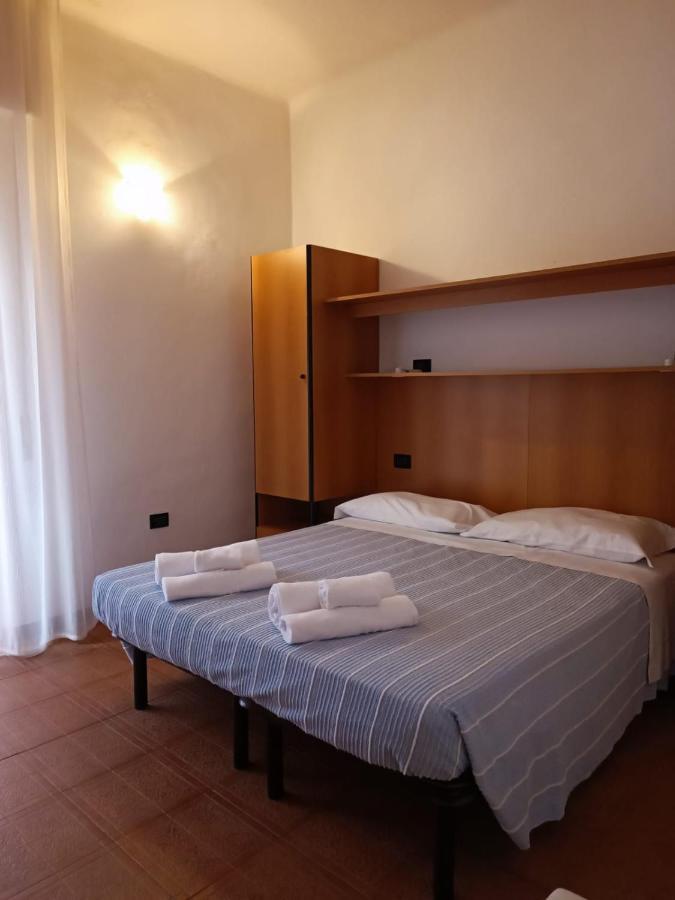 Hotel Villa Elisa Rimini Exterior photo