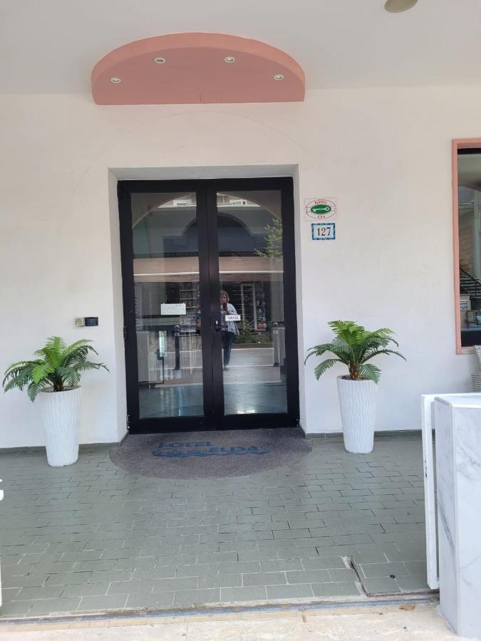 Hotel Villa Elisa Rimini Exterior photo
