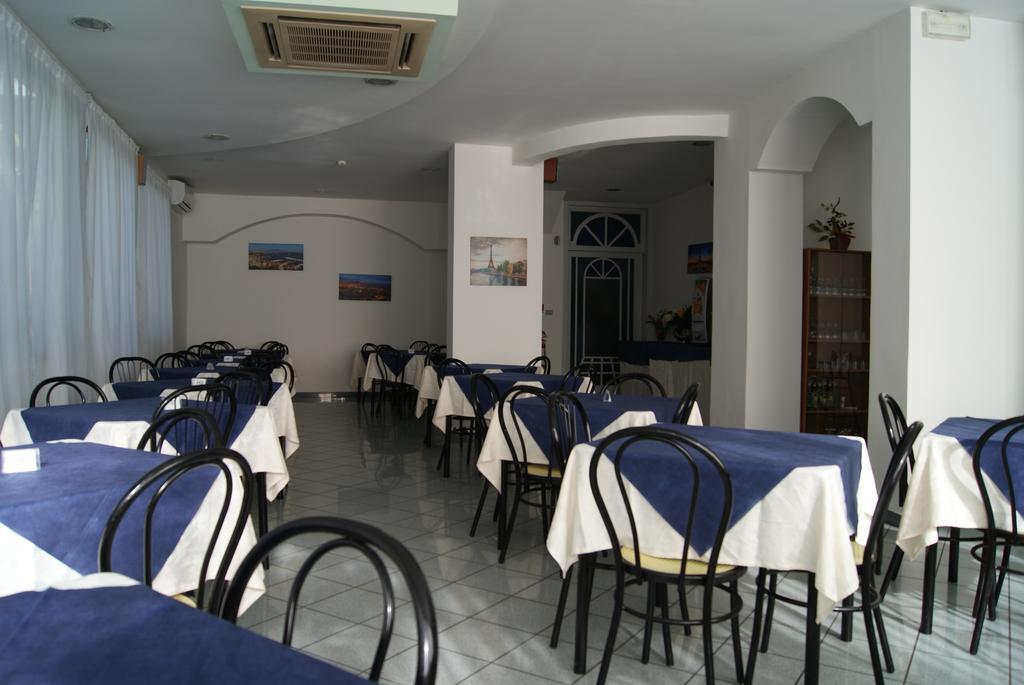 Hotel Villa Elisa Rimini Exterior photo
