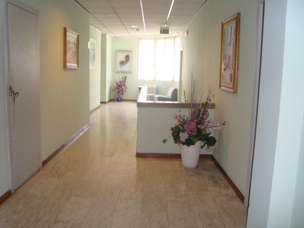 Hotel Villa Elisa Rimini Exterior photo